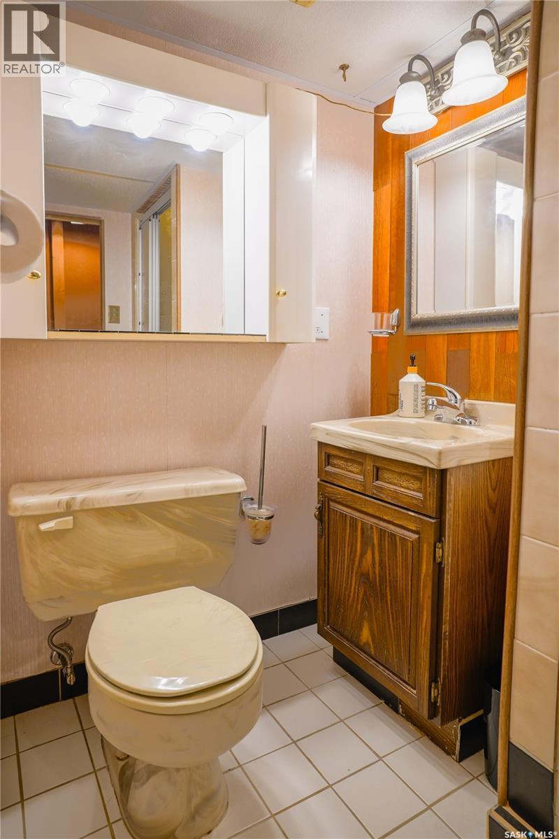 75 Richmond Crescent, Saskatoon, SK