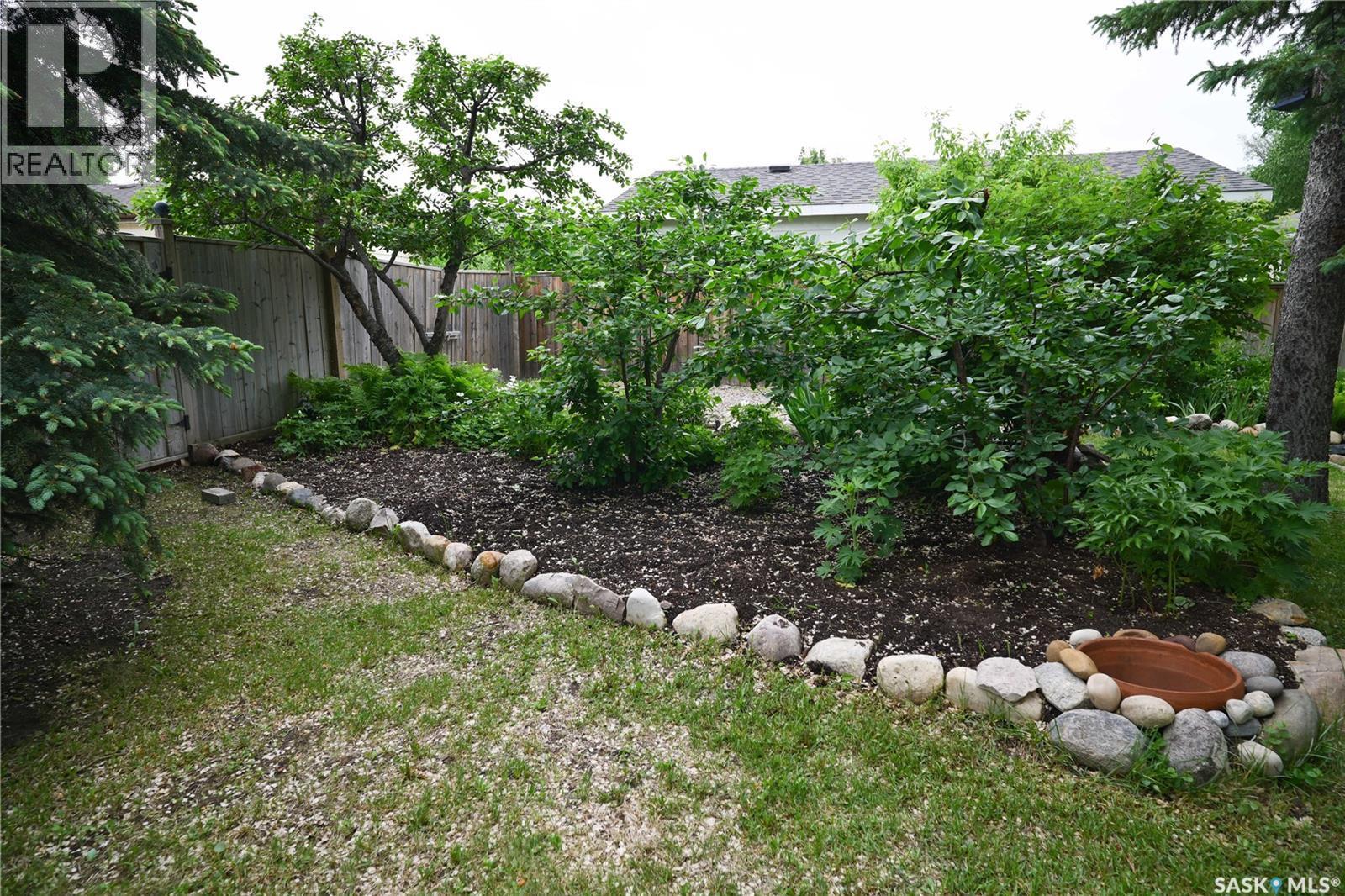 75 Richmond Crescent, Saskatoon, SK