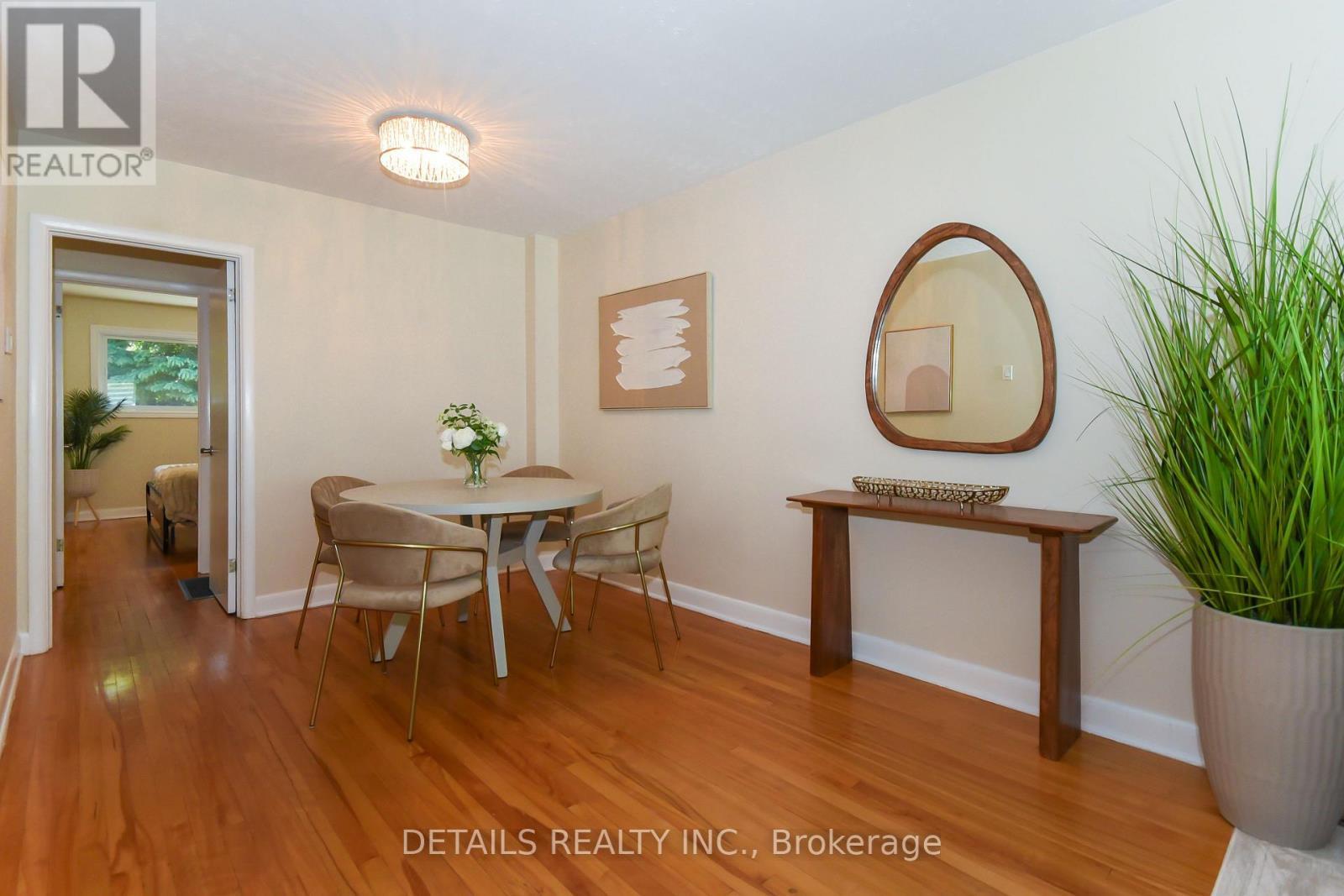 1255 Highgate Road, Ottawa, ON