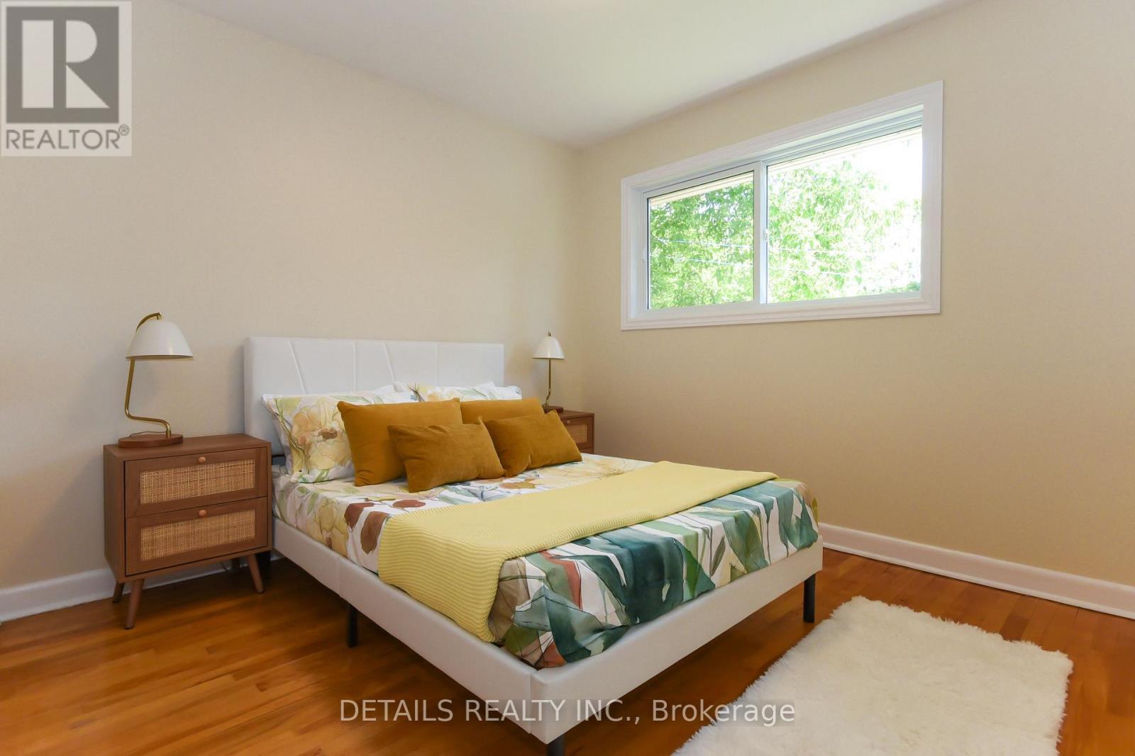 1255 Highgate Road, Ottawa, ON