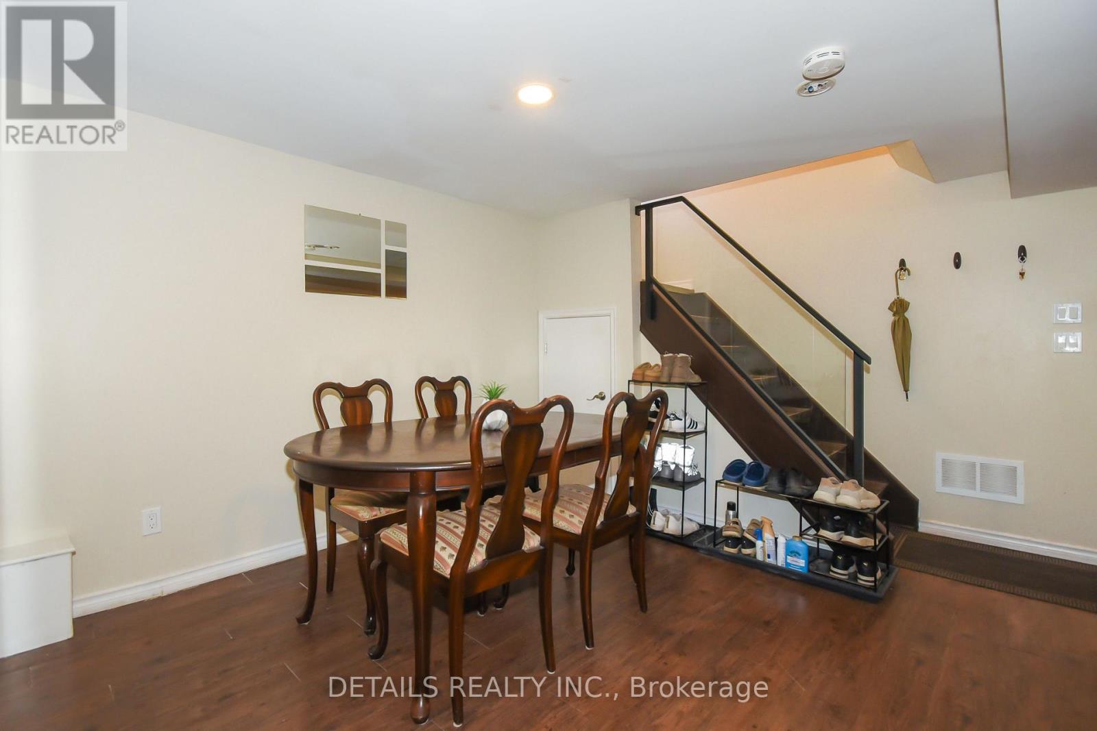 1255 Highgate Road, Ottawa, ON