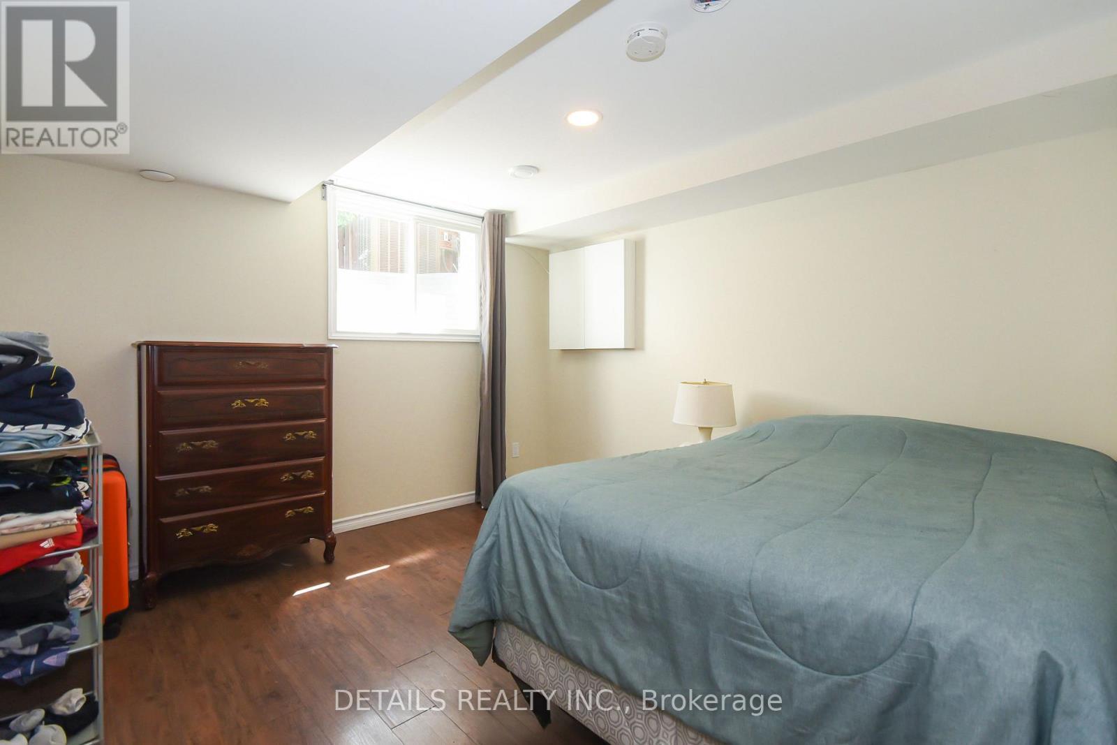 1255 Highgate Road, Ottawa, ON