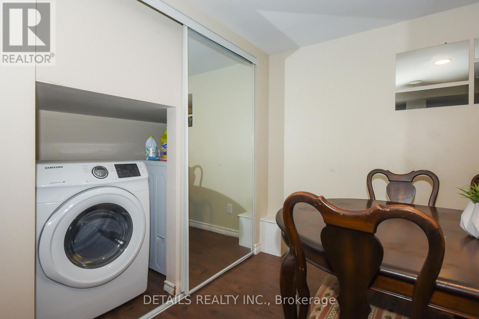 1255 Highgate Road, Ottawa, ON