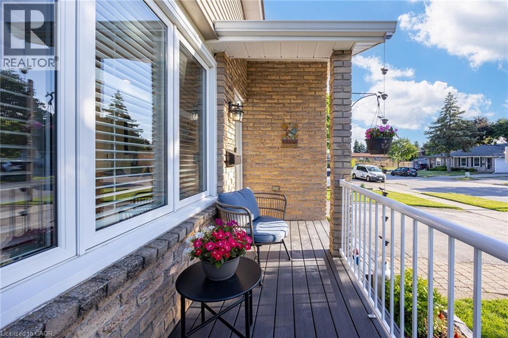 2348 Malcolm Crescent, Burlington, ON