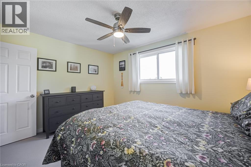 2348 Malcolm Crescent, Burlington, ON