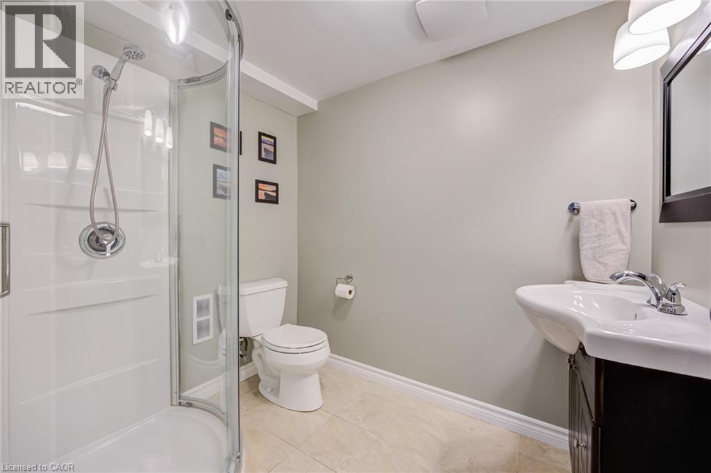 2348 Malcolm Crescent, Burlington, ON