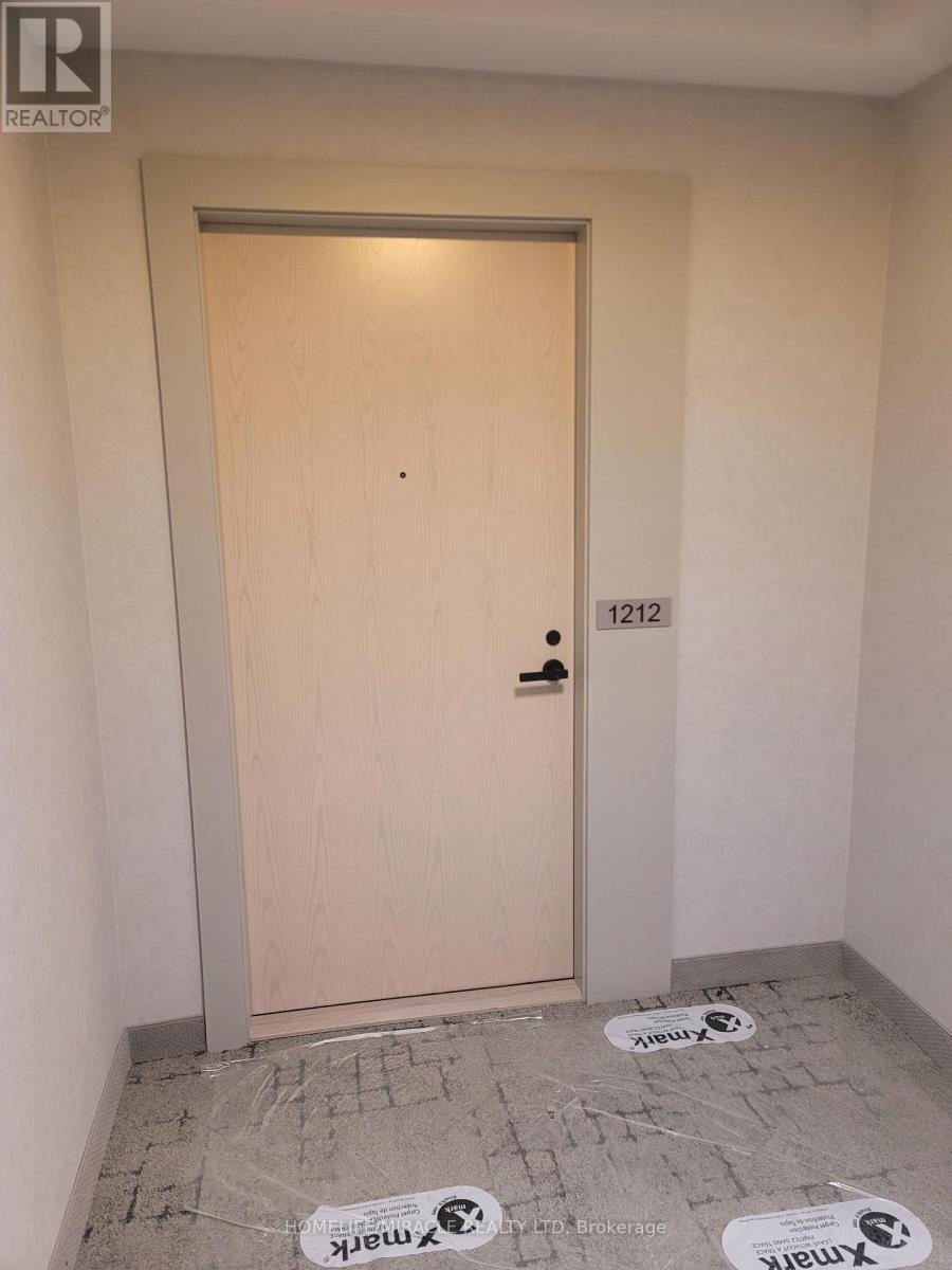 1212 - 28 Interchange Way, Vaughan, ON