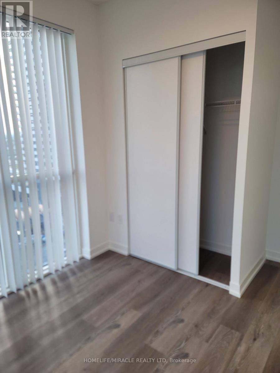 1212 - 28 Interchange Way, Vaughan, ON