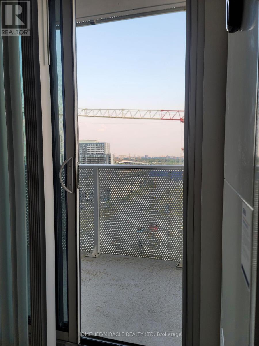 1212 - 28 Interchange Way, Vaughan, ON