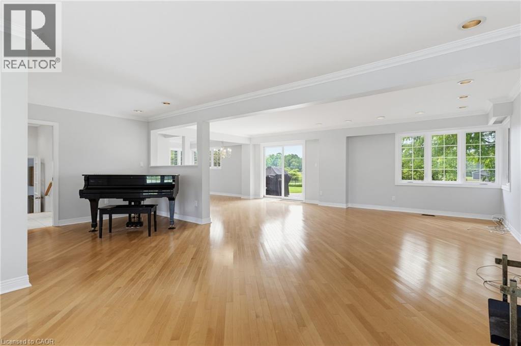 2220 Britannia Road, Burlington, ON