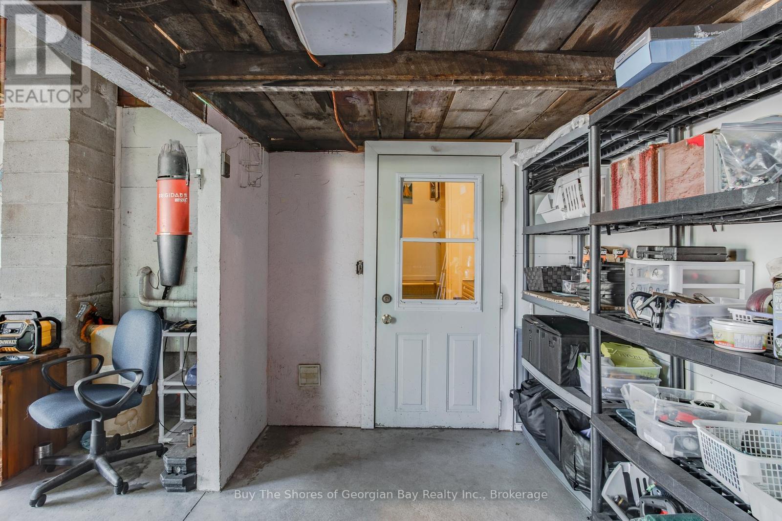 17 Balm Beach Road E, Tiny (Perkinsfield), ON