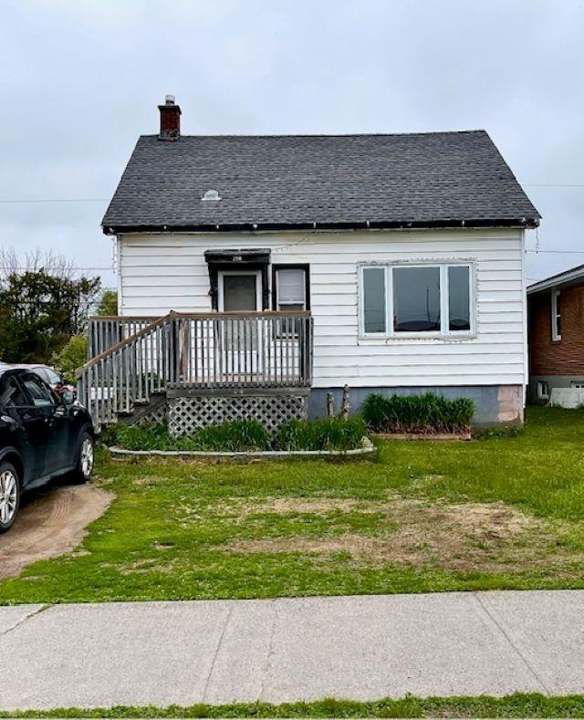 258 Algonquin Ave S, Thunder Bay, ON