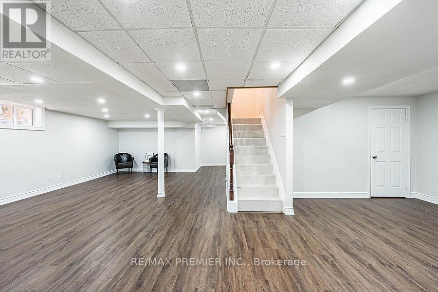 2 Grace Crescent, Barrie, ON