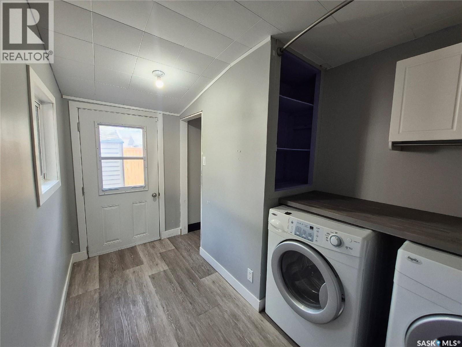 826 Chaplin Street E, Swift Current, SK
