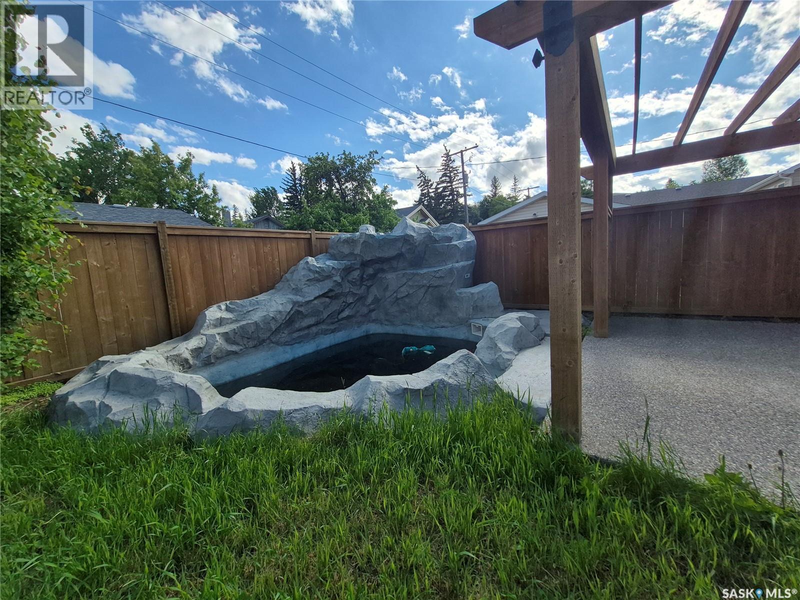 826 Chaplin Street E, Swift Current, SK