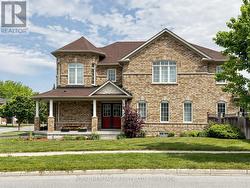 1 WAKEM COURT Whitby, ON L1P 1T8