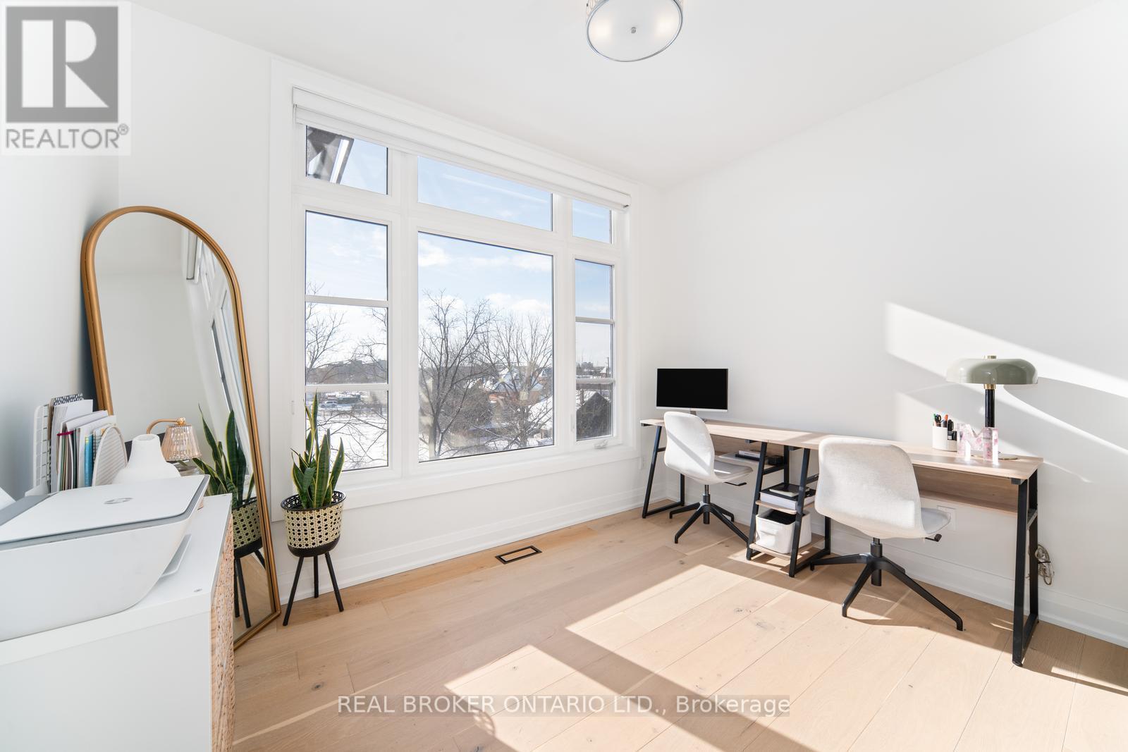48 - 8167 Kipling Avenue, Vaughan, ON