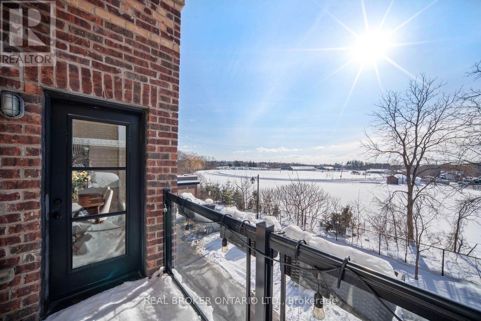 48 - 8167 Kipling Avenue, Vaughan, ON
