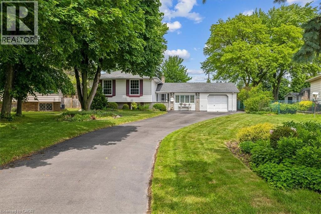 668 Bridle Wood, Burlington, ON