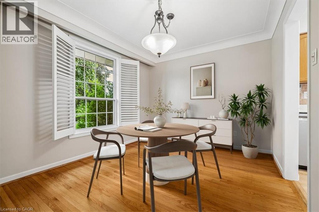 668 Bridle Wood, Burlington, ON