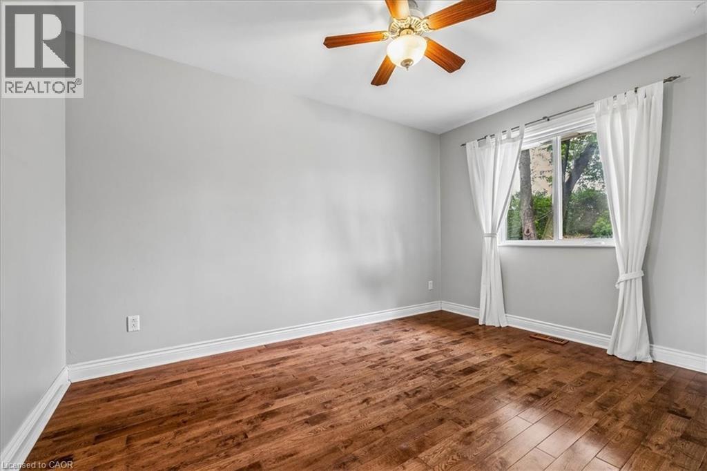 668 Bridle Wood, Burlington, ON