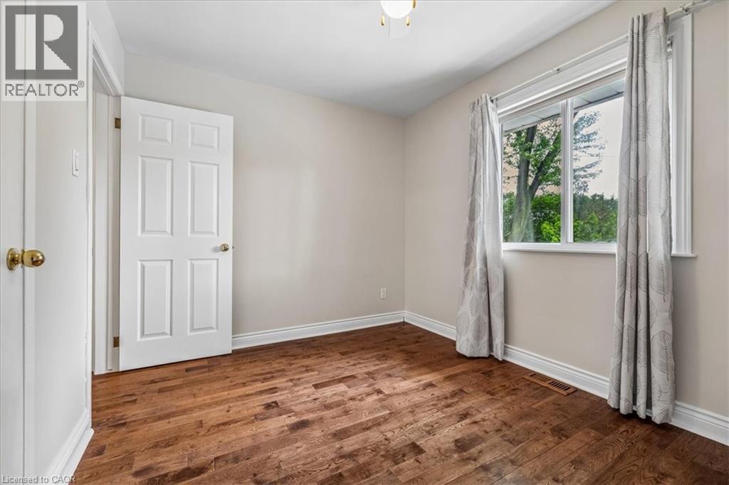 668 Bridle Wood, Burlington, ON