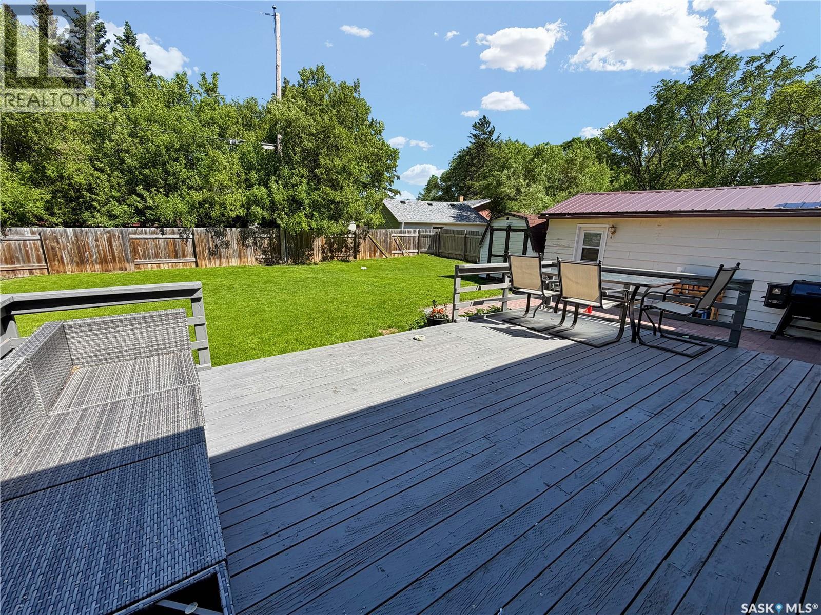1114 Arcola Street, Esterhazy, SK