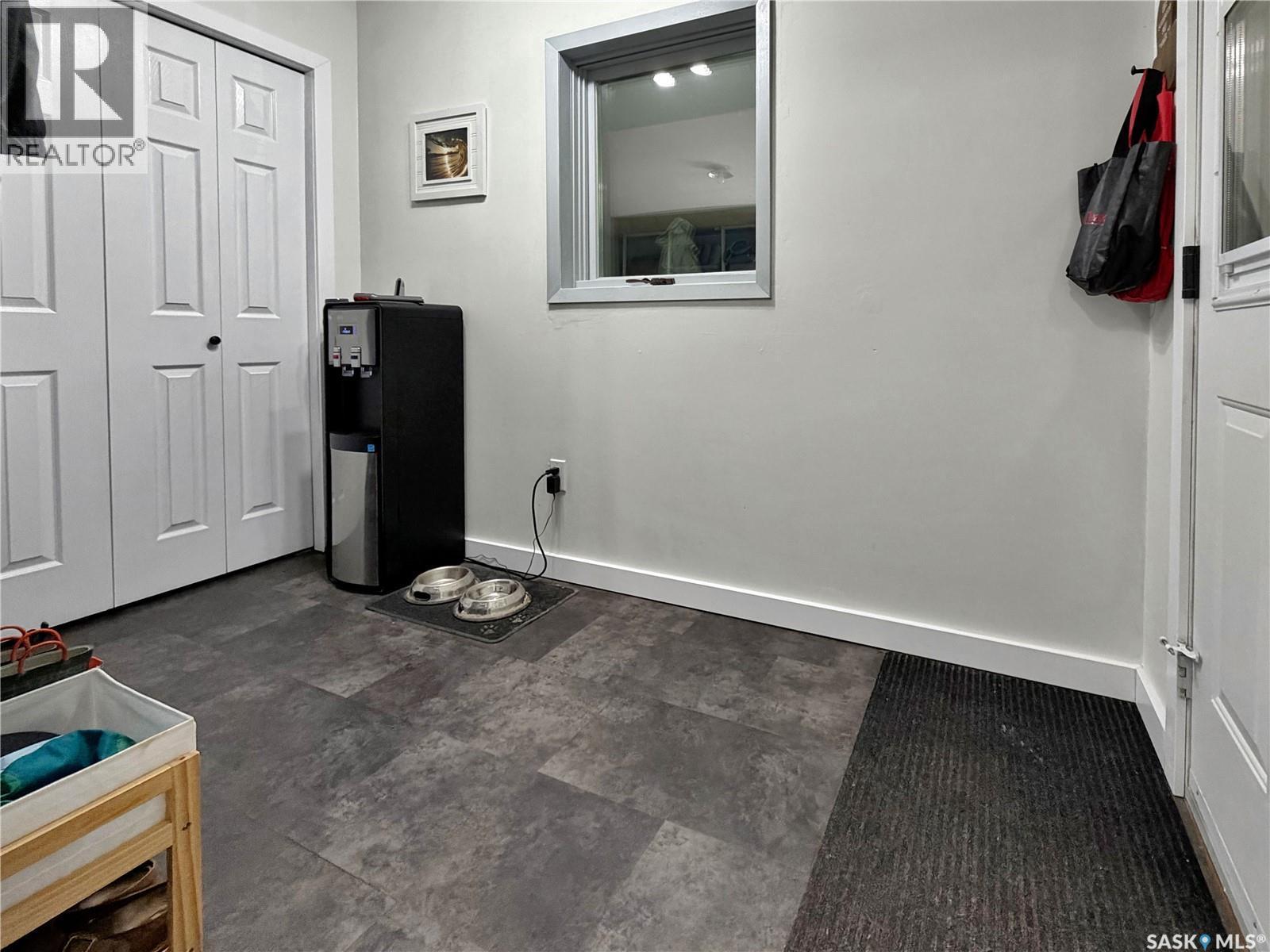 1114 Arcola Street, Esterhazy, SK