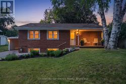 1497 MAYFAIR AVENUE Peterborough (Monaghan Ward 2), ON K9J 6T3