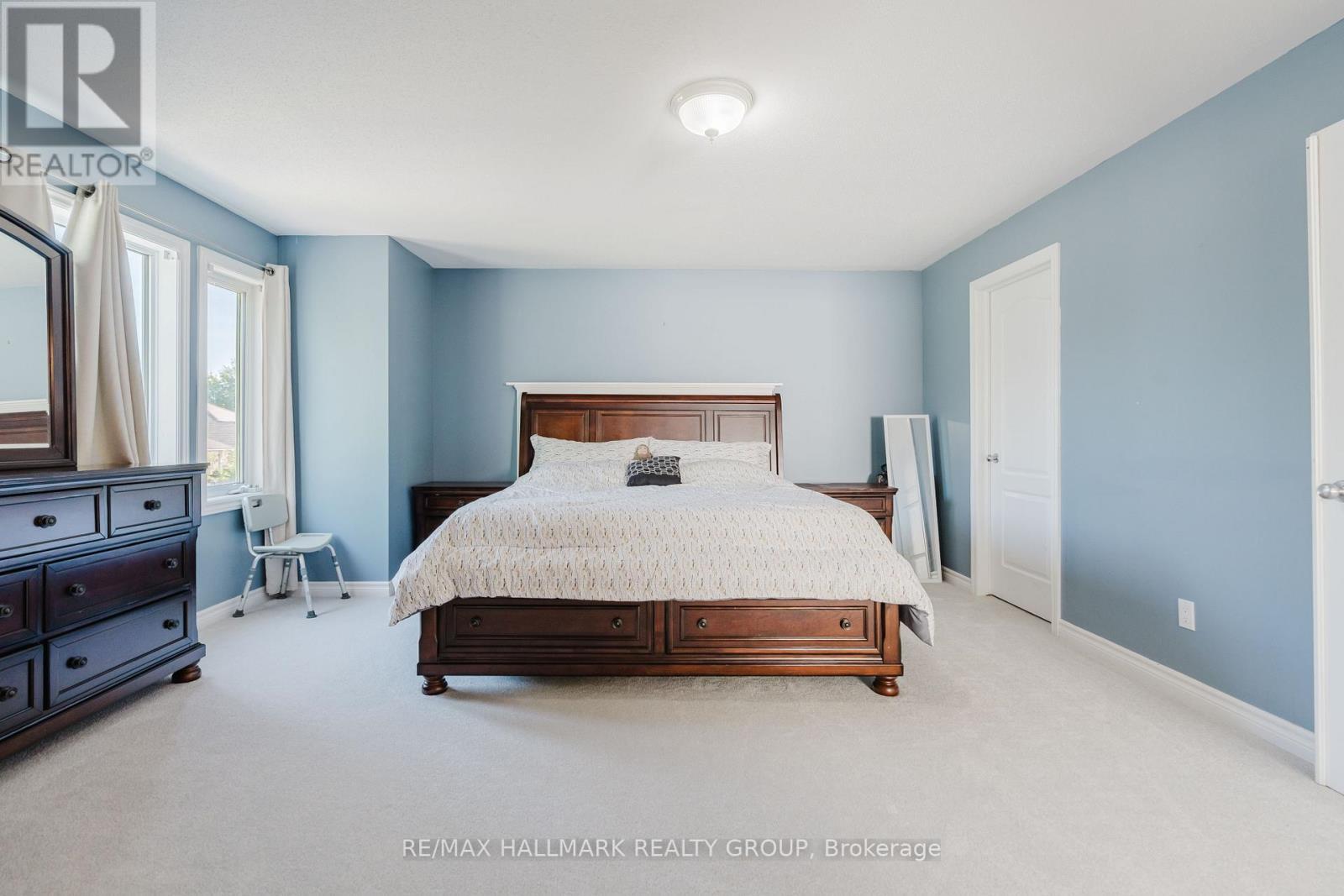Primary bedroom - 800 Long Point Circle, Ottawa, ON