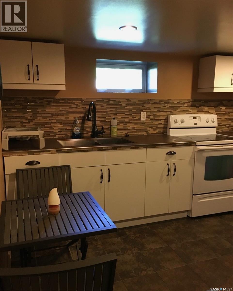138 First Avenue N, Yorkton, SK