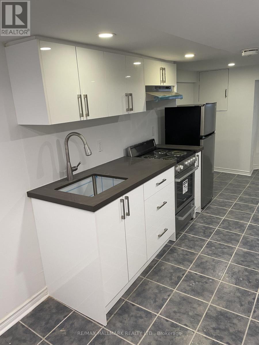 414 Dundas Street E, Toronto, ON