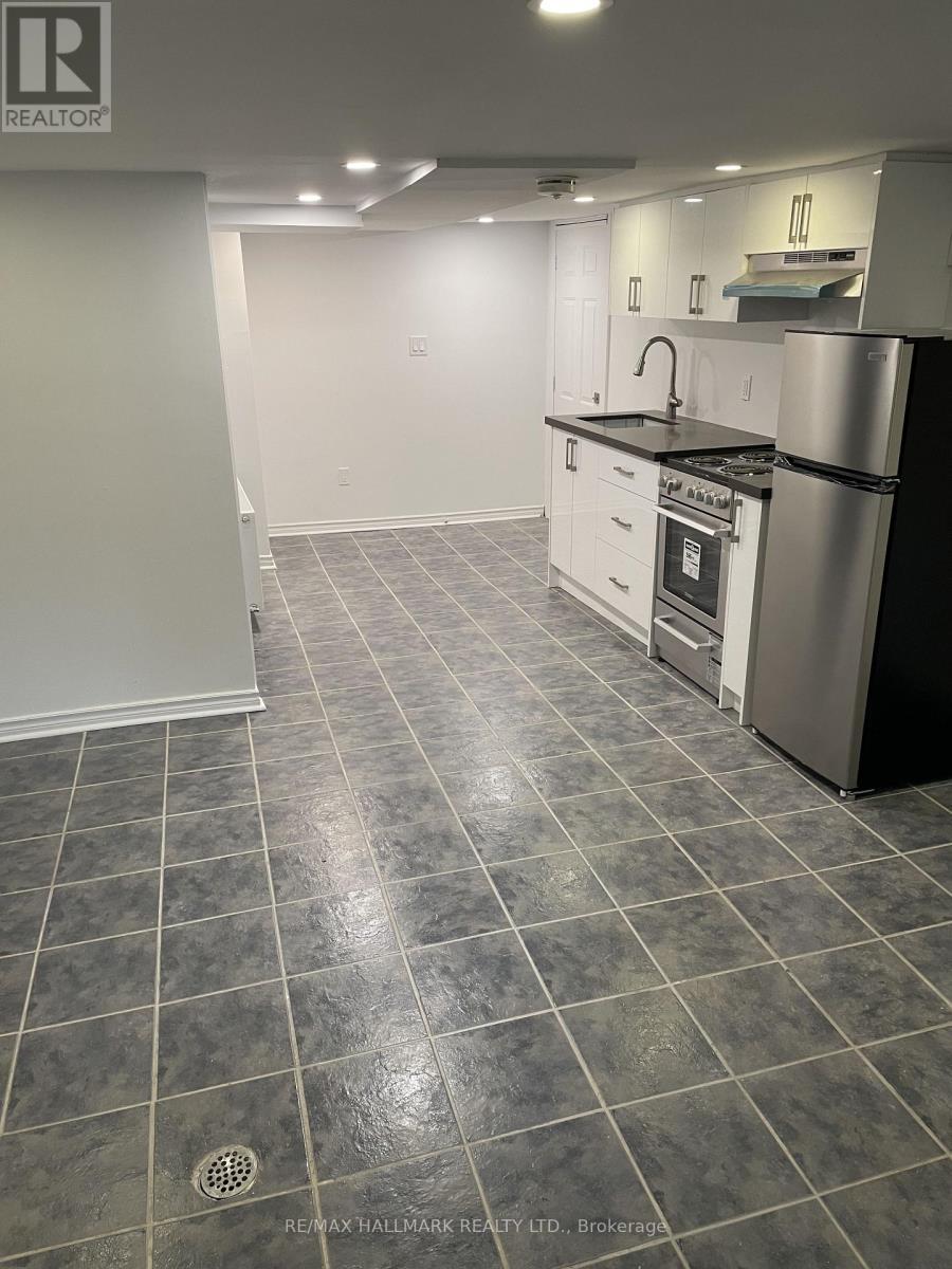 414 Dundas Street E, Toronto, ON