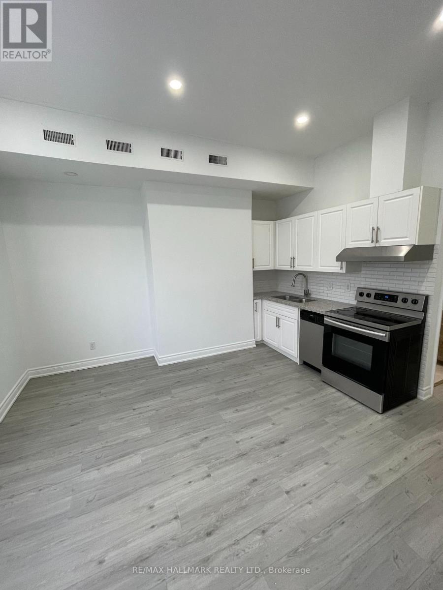 414 Dundas Street E, Toronto, ON