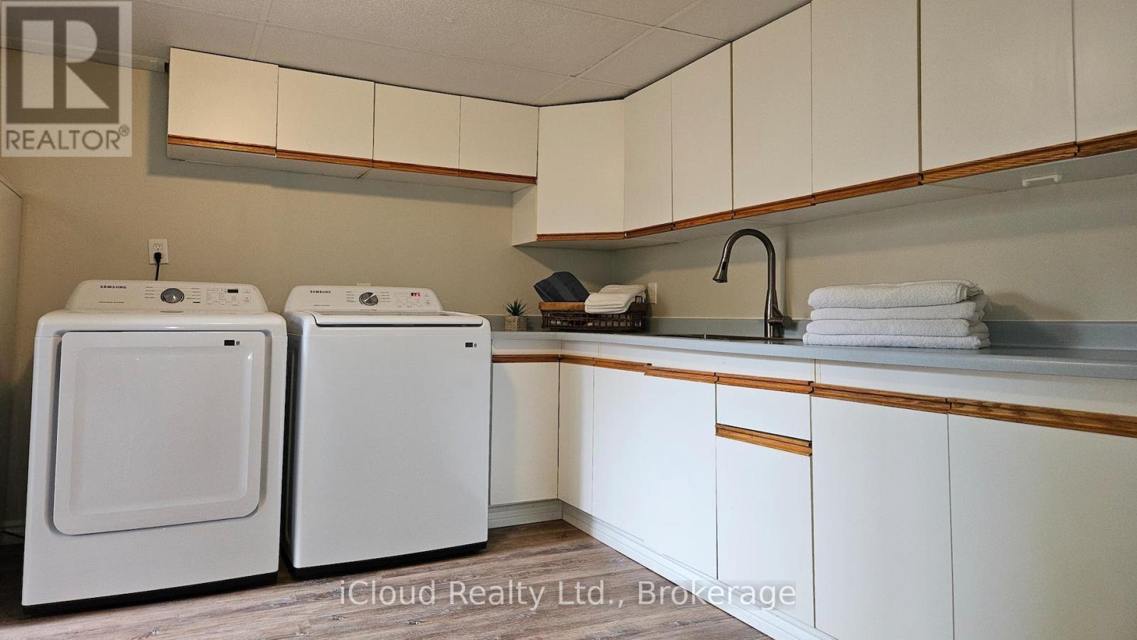 1066 Marley Crescent, Burlington, ON