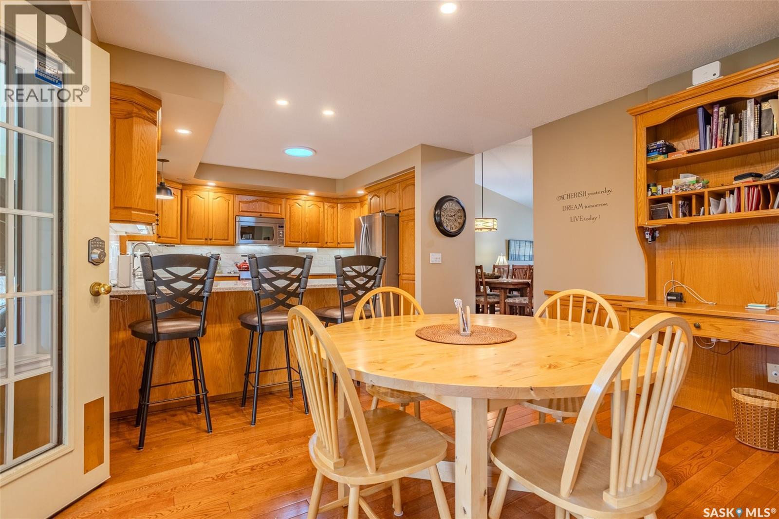 406 Braeburn Crescent, Saskatoon, SK