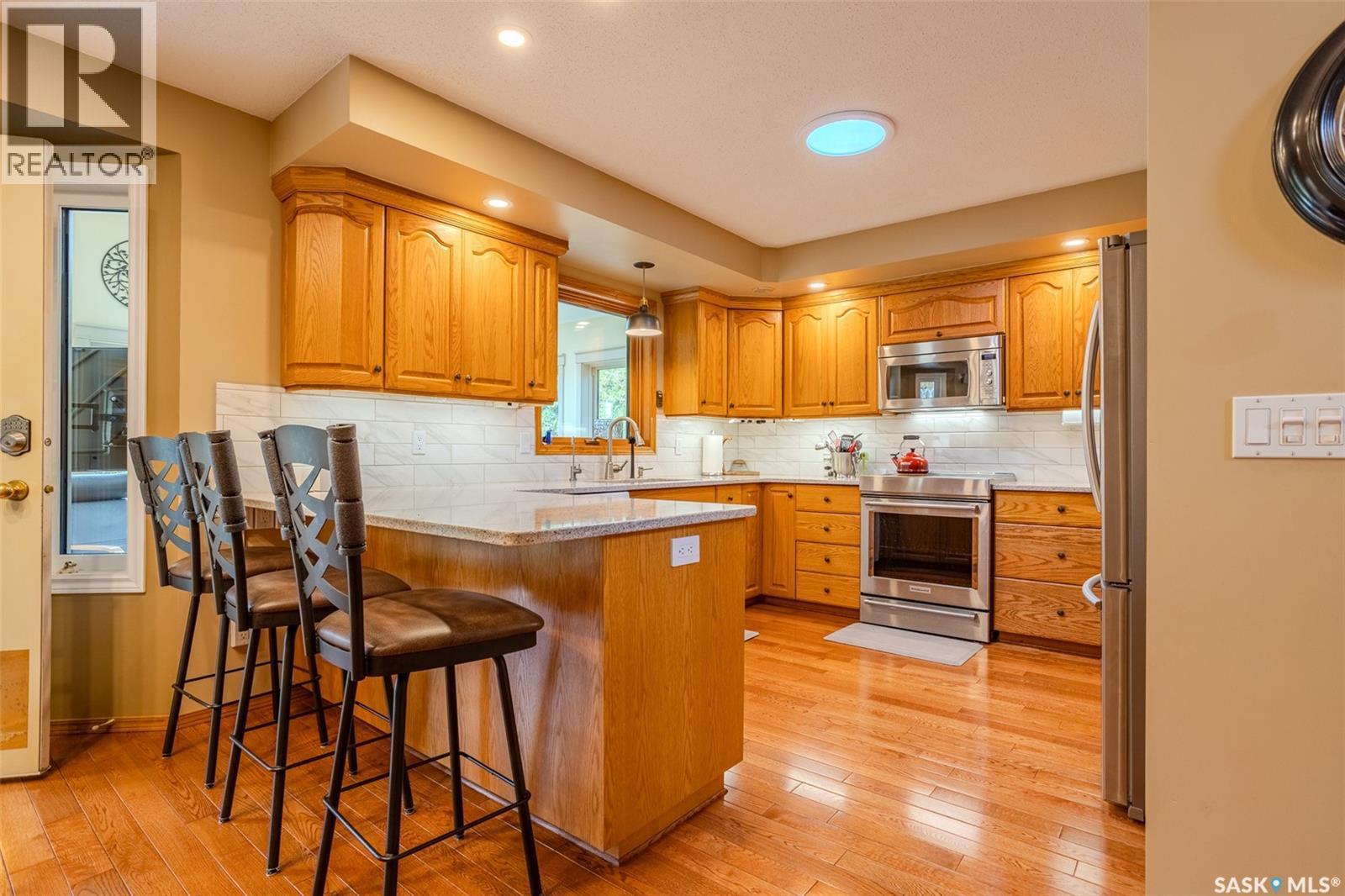 406 Braeburn Crescent, Saskatoon, SK