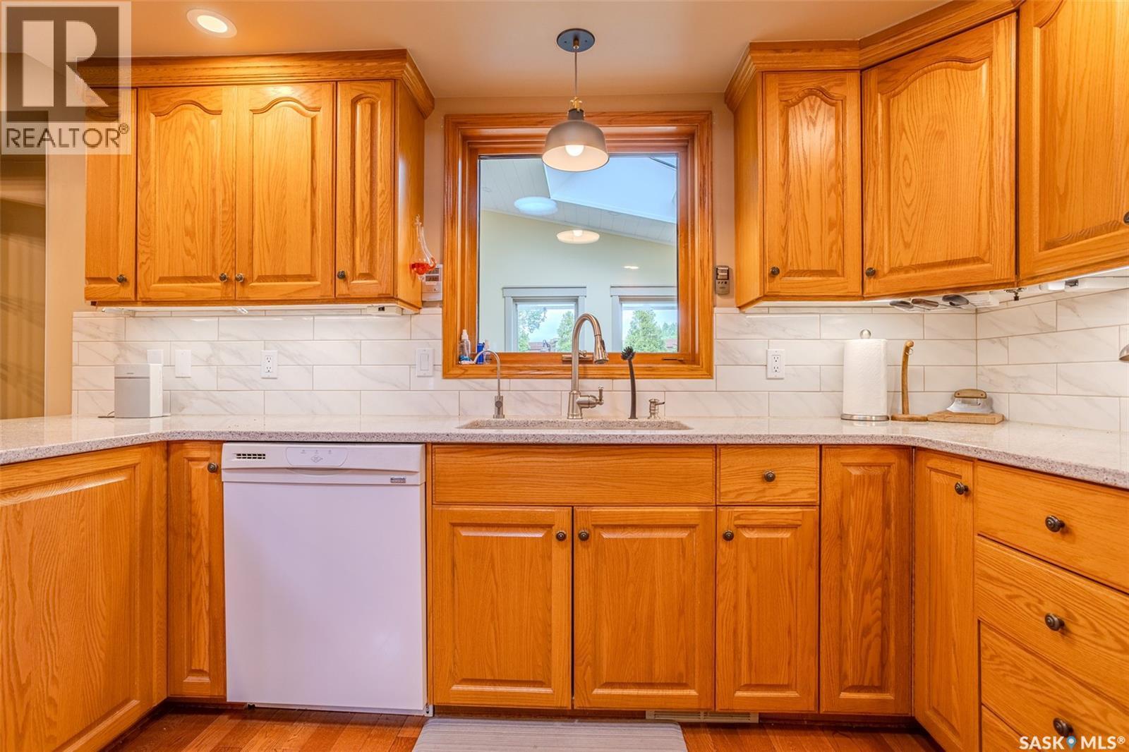 406 Braeburn Crescent, Saskatoon, SK