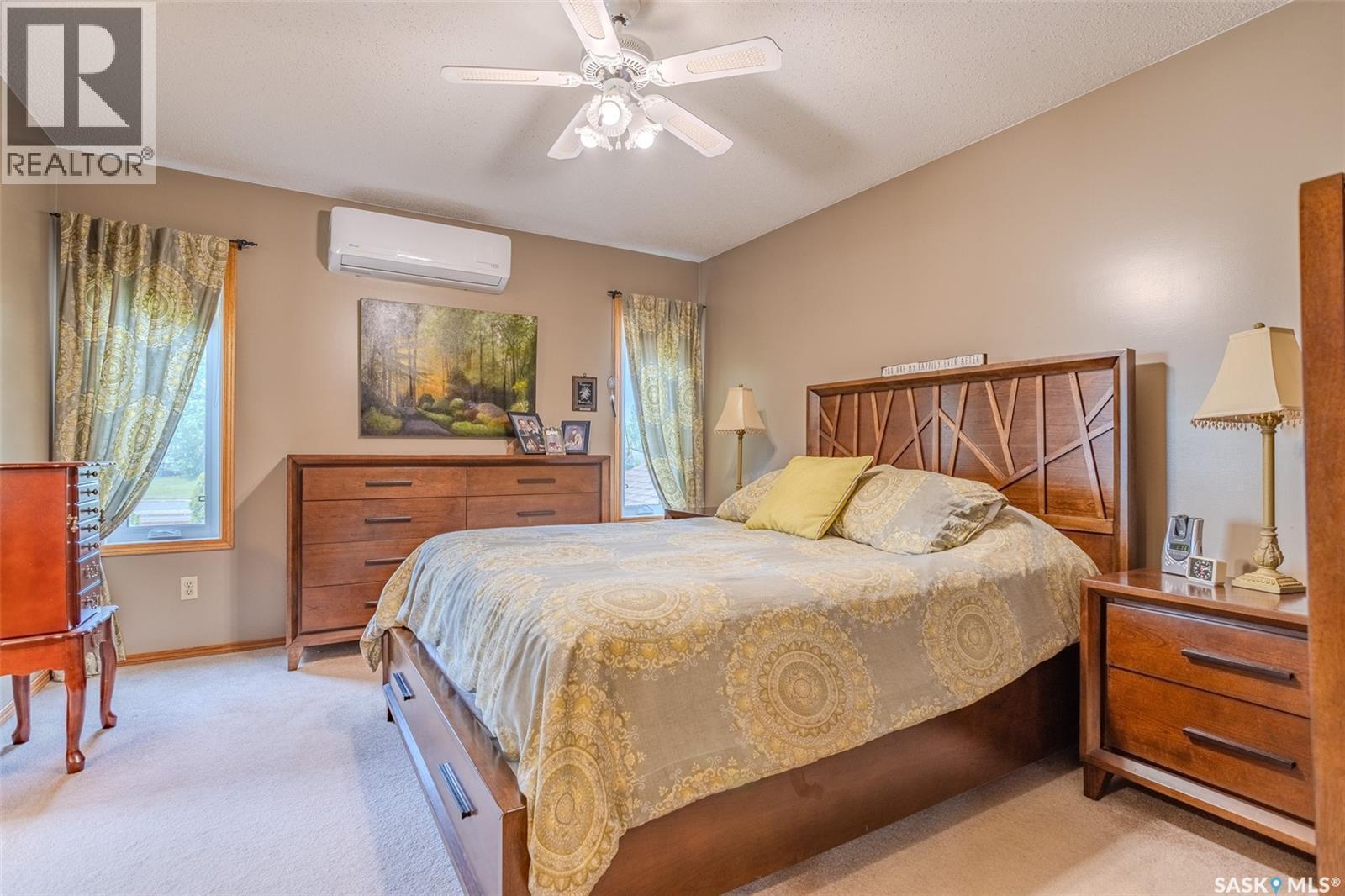 406 Braeburn Crescent, Saskatoon, SK