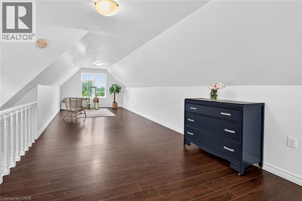 26 Campbell Avenue, Hamilton, ON