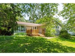 21 Pleasant ST Sackville, NB E4L 4E7