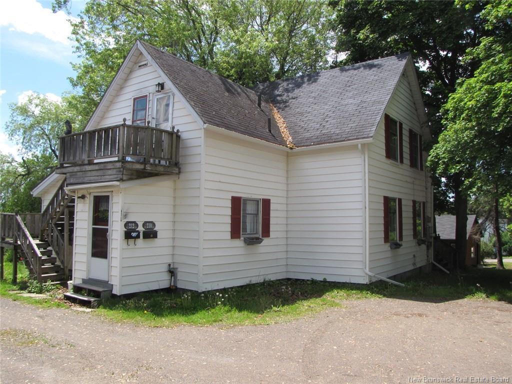 210-212 Pleasant St, Moncton, NB