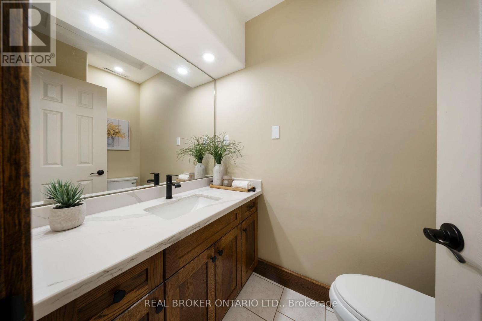 182 Governors Road E, Brant, ON