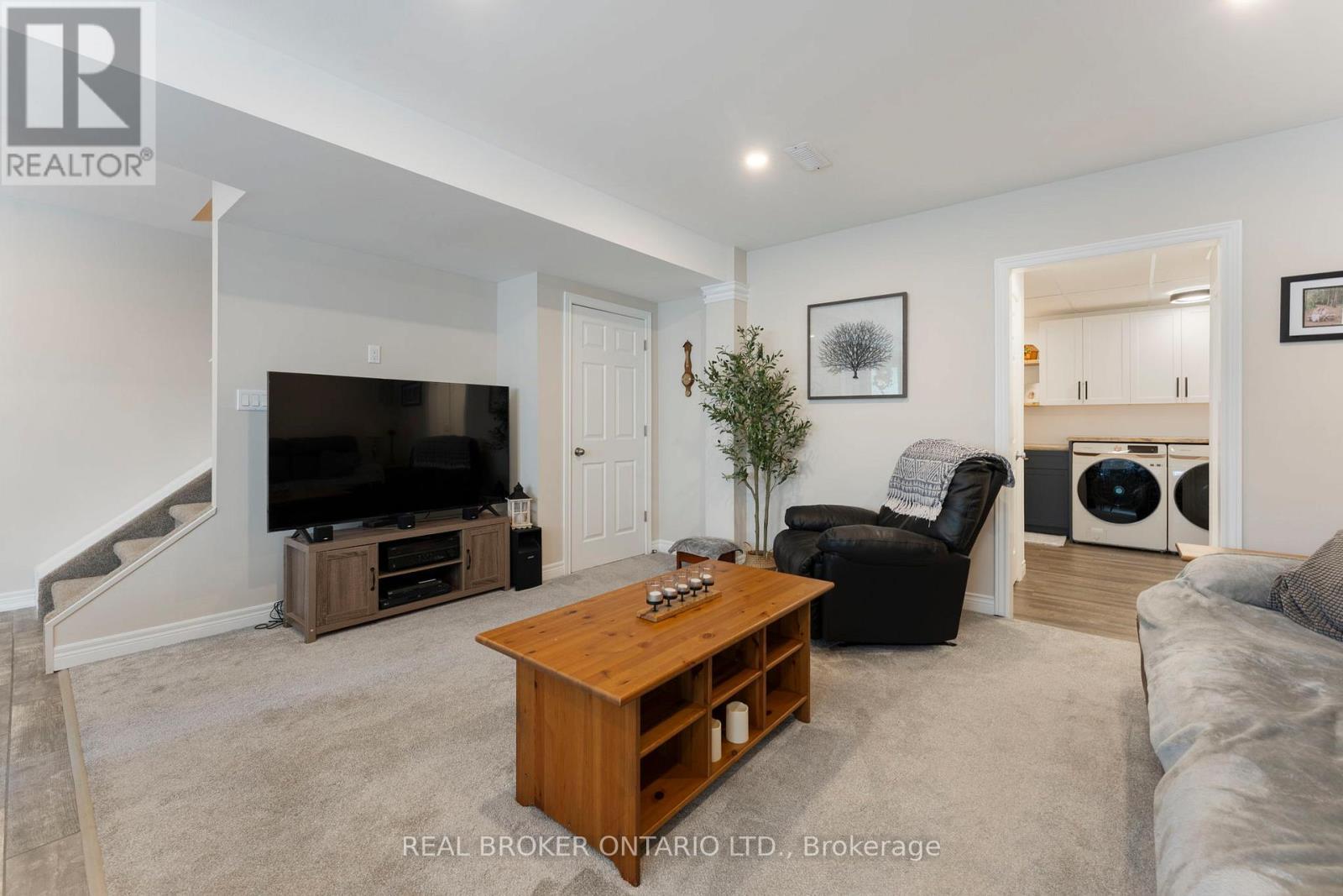 182 Governors Road E, Brant, ON