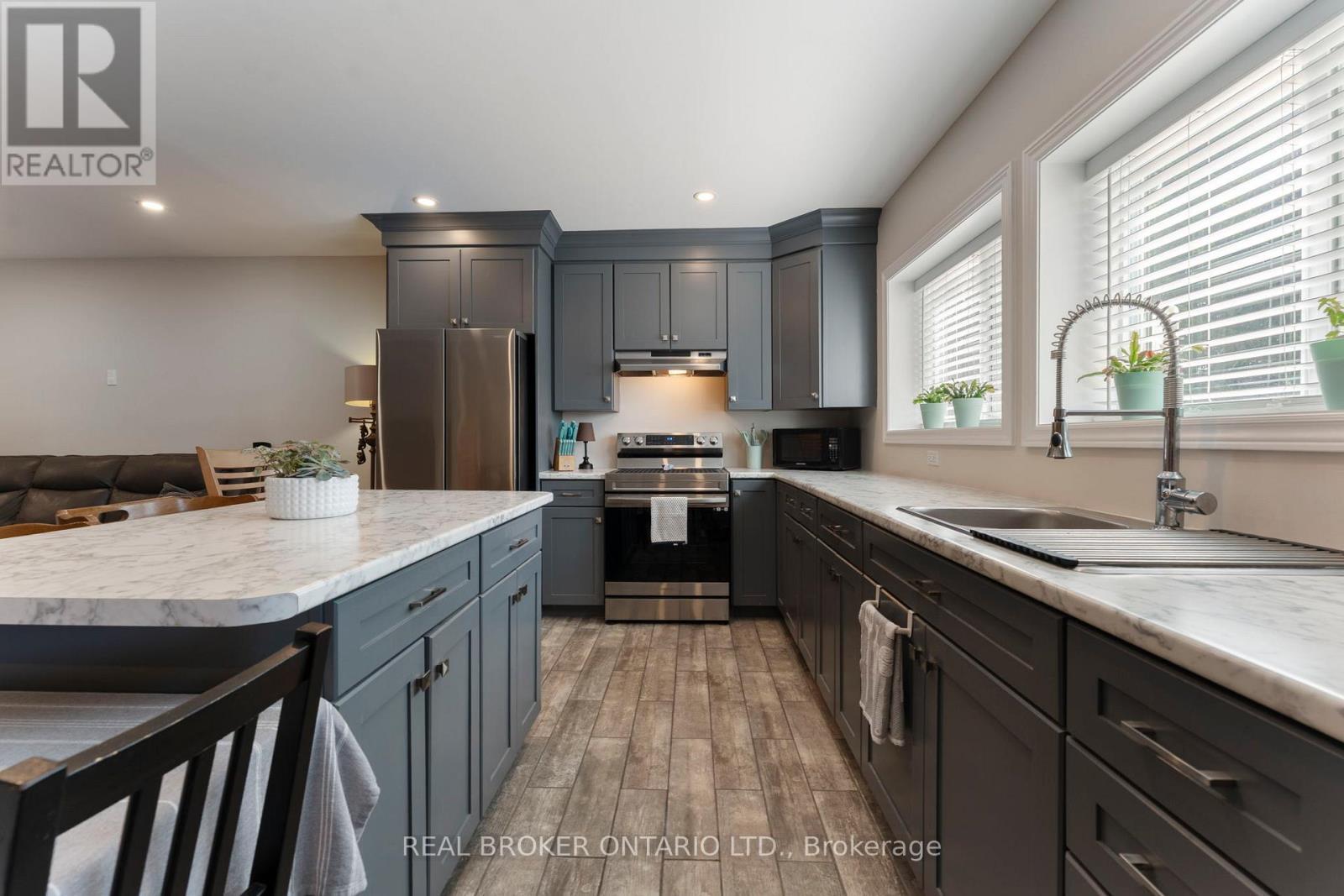 182 Governors Road E, Brant, ON