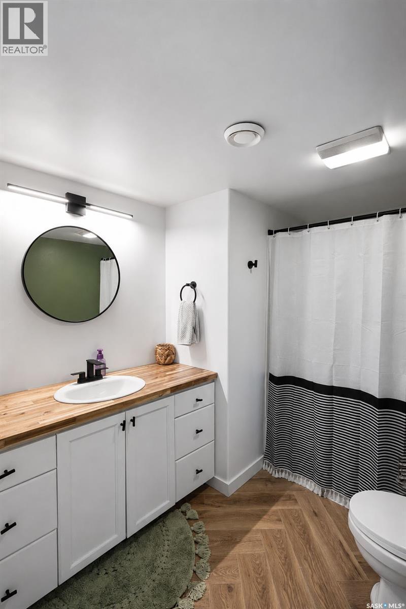 6 Dmyterko Bay, Prince Albert, SK