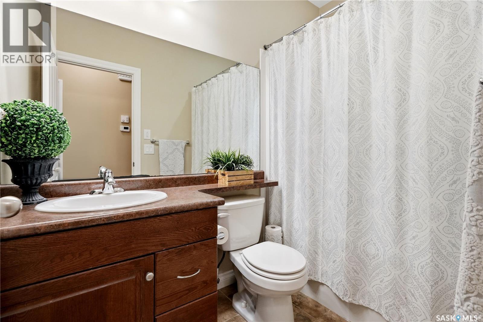 4501 Bergamot Bay E, Regina, SK
