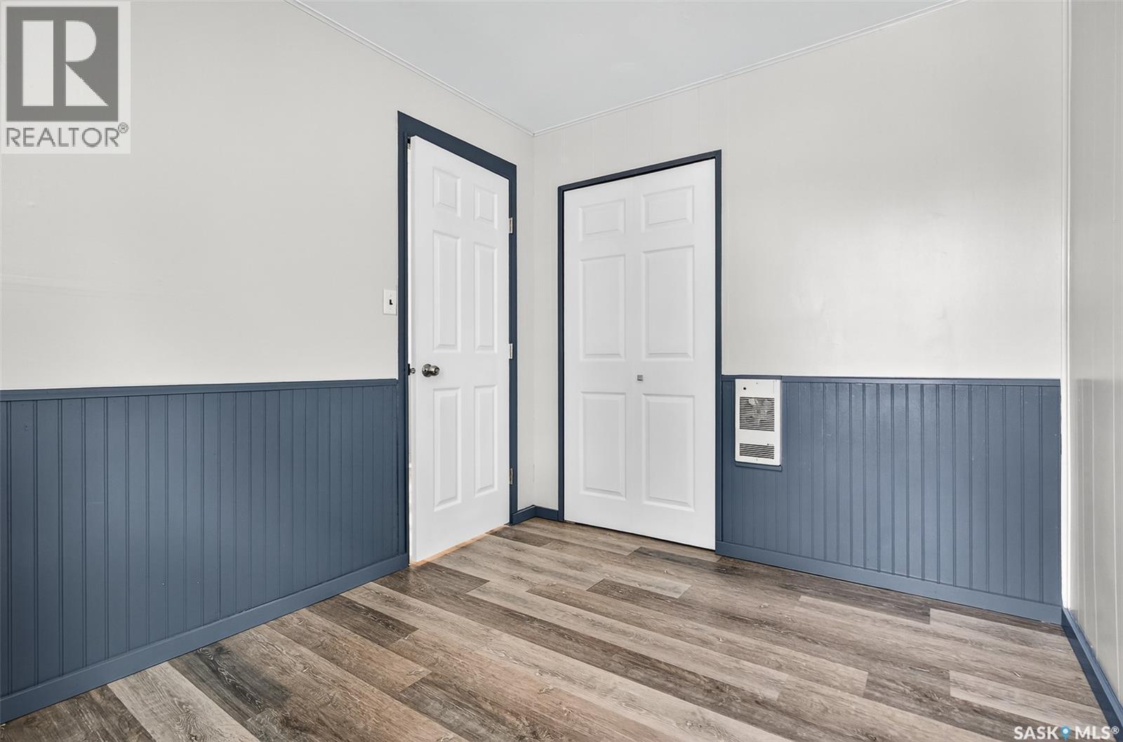 826 Athabasca Street E, Moose Jaw, SK