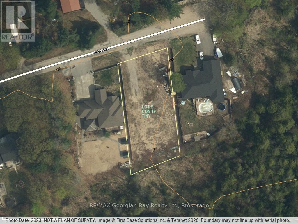 5 Tucson Road, Tiny, ON