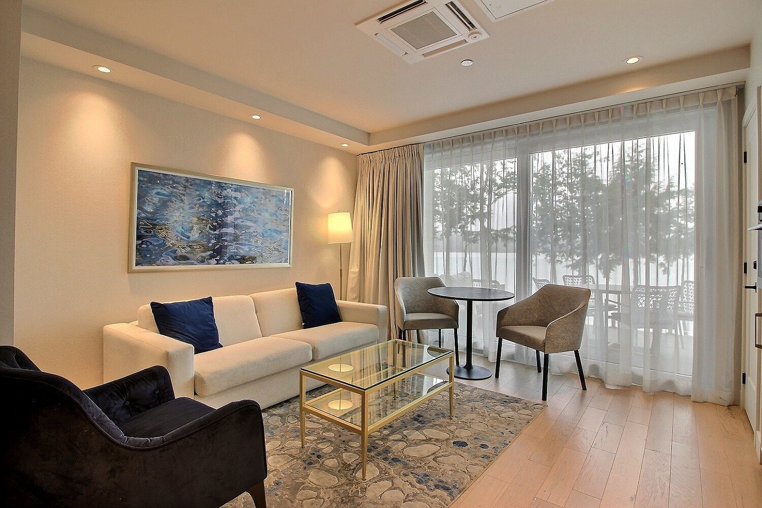Living Room - 114-694 Ch. Ripple Cove, Ayer'S Cliff, QC - Indoor Photo Showing Living Room
